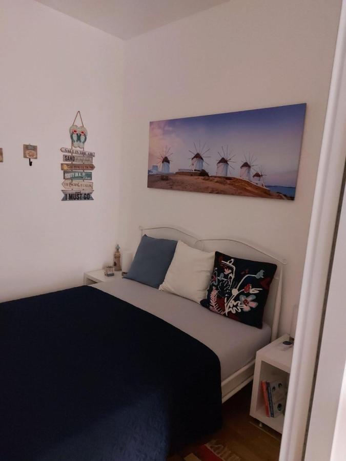 Center Firefly Gardens Apartment Нови Сад Екстериор снимка